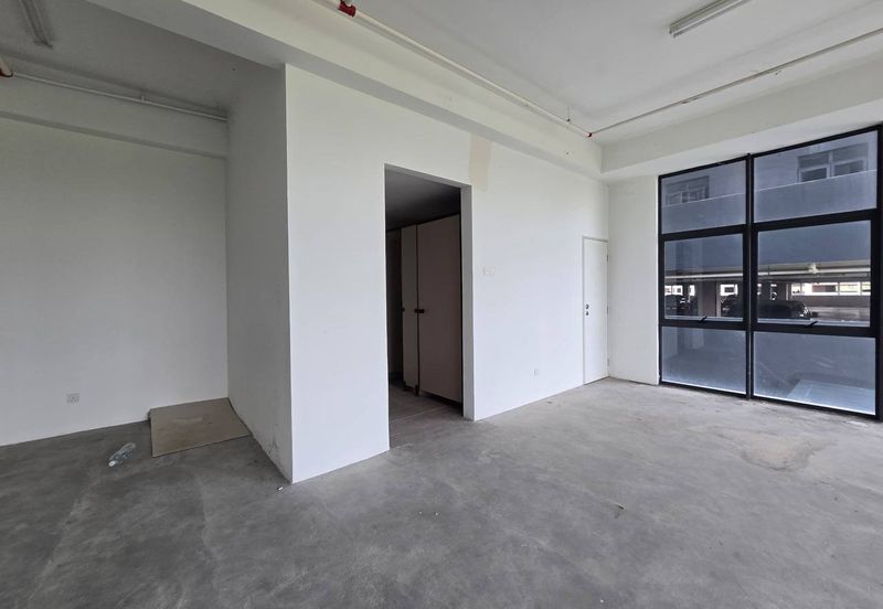 Kenwingston Square Garden