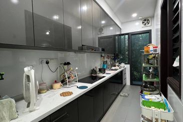 Lepironia Gardens, Setia Eco Glades