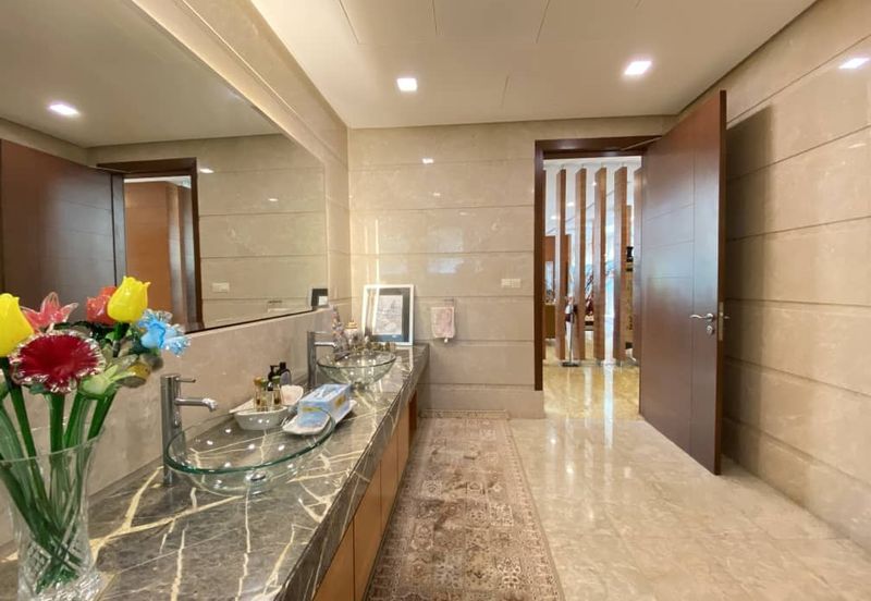 THE MINES RESORT & GOLF CLUB Villa for SALE