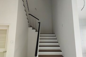 Rafflesia @ The Hill