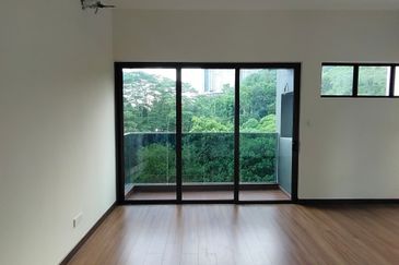 Rafflesia @ The Hill