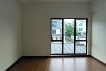 Rafflesia @ The Hill