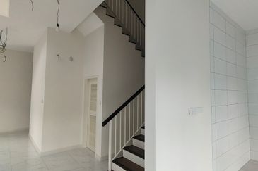 Rafflesia @ The Hill