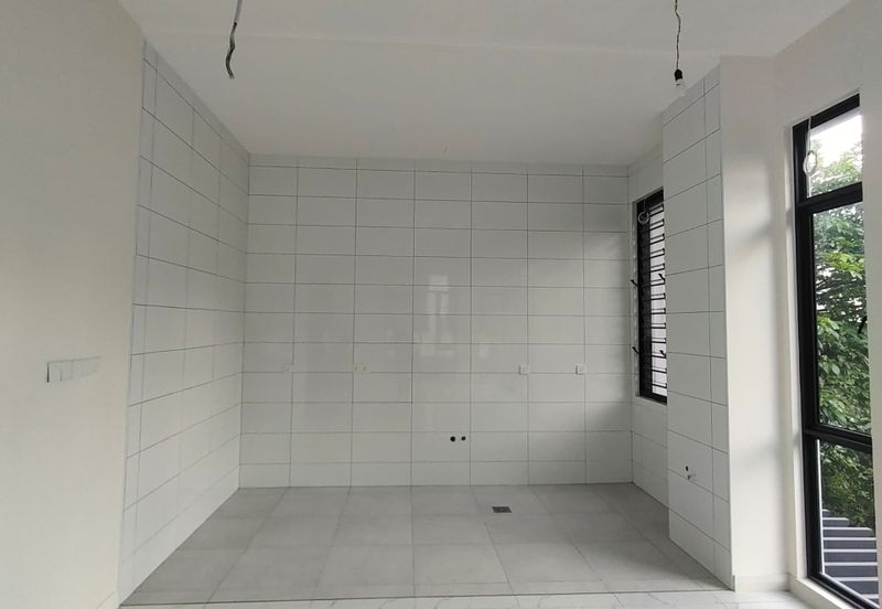 Rafflesia @ The Hill