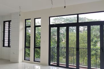 Rafflesia @ The Hill