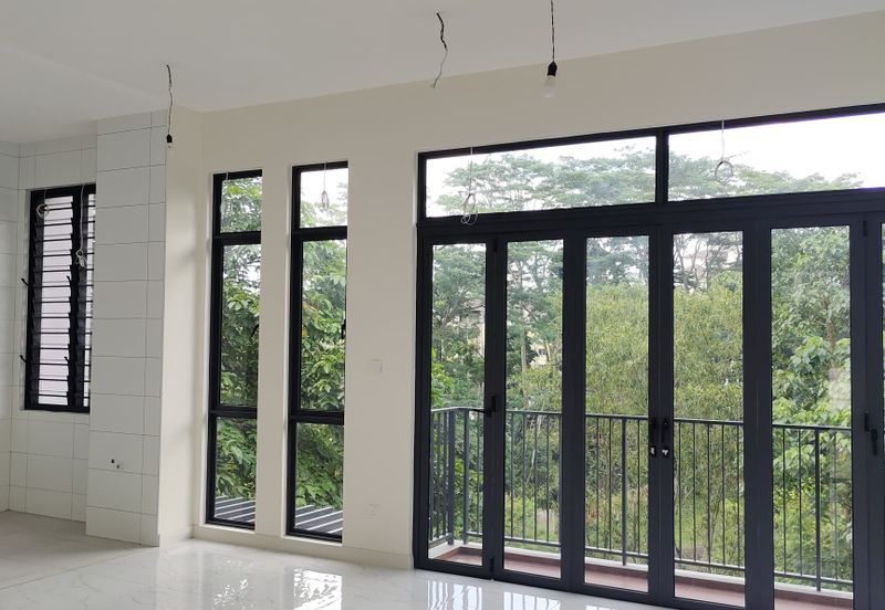 Rafflesia @ The Hill