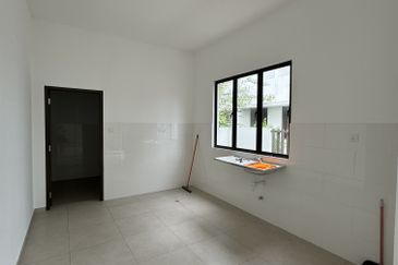 Frossa @ Setia Ecohill 2