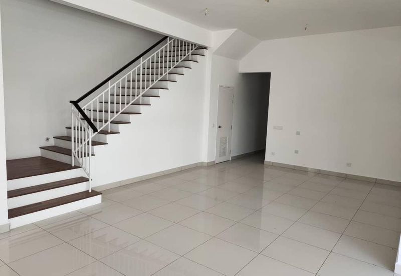 Tenderfields @ Eco Majestic