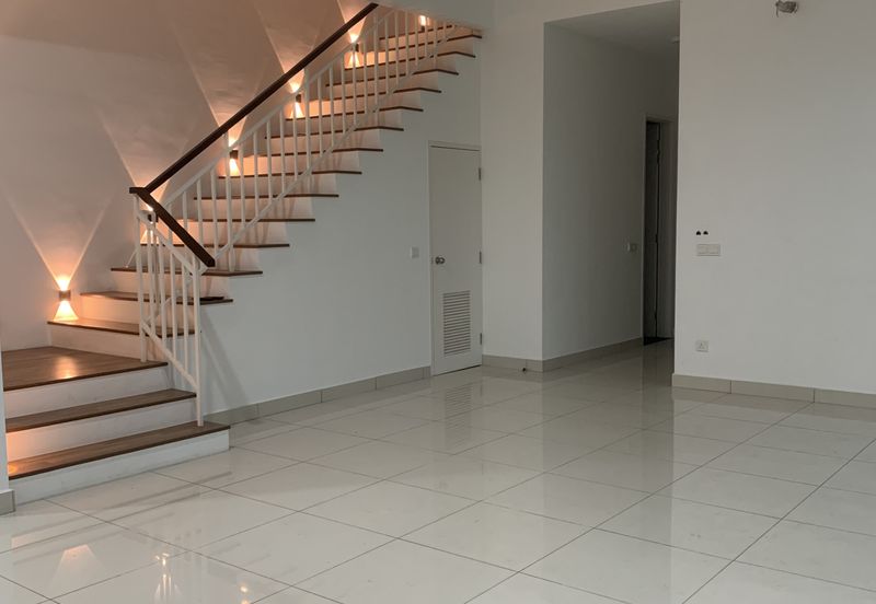 Tenderfields @ Eco Majestic