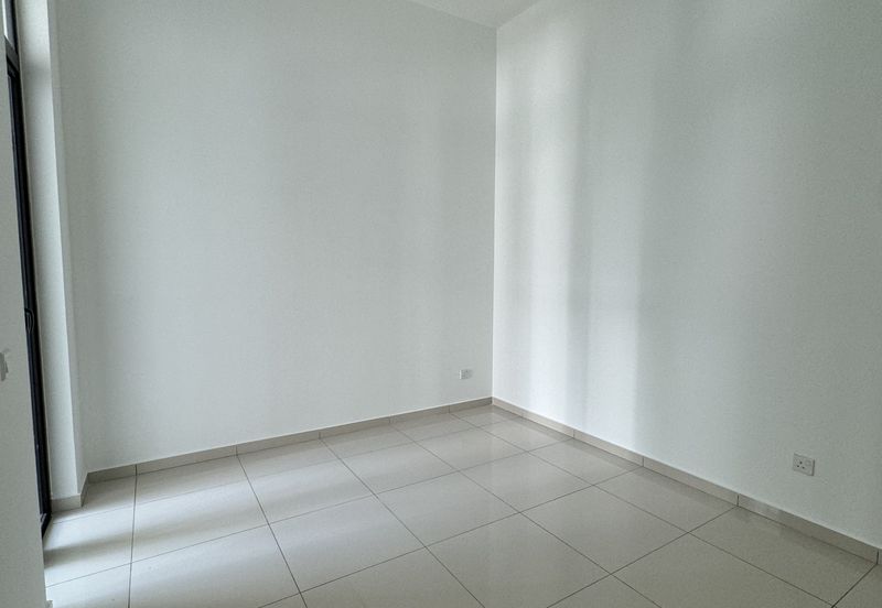 Tenderfields @ Eco Majestic