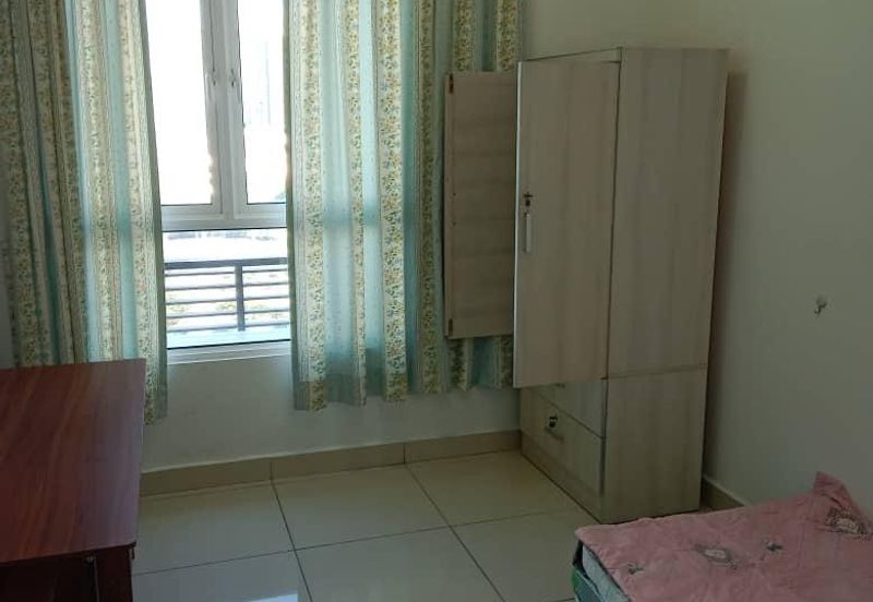 Tropicana Bay Residences