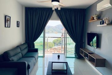 Tropicana Bay Residences