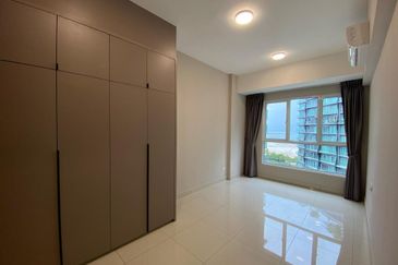 Tropicana Bay Residences