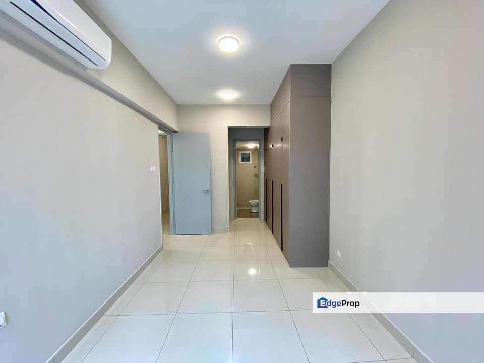 Cheap Tropicana Bay Residence Full Furnish Nice Unit Good Location Partial Seaview, Penang, Sungai Nibong