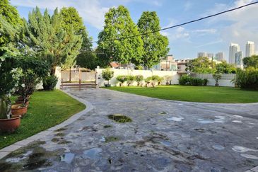  PULAU TIKUS BUNGALOW SPACIOUS 