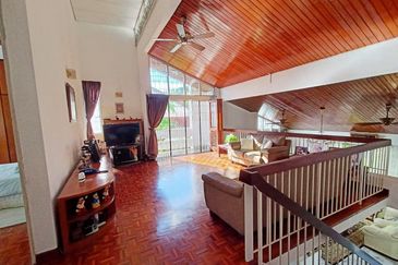  PULAU TIKUS SPACIOUS BUNGALOW