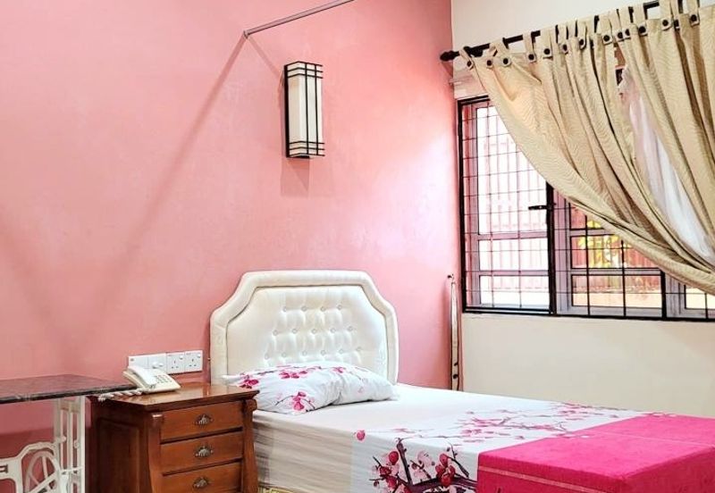 PULAU TIKUS SEMI-D SPACIOUS