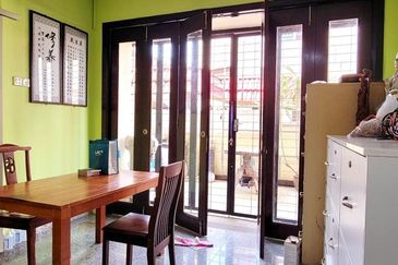 PULAU TIKUS SEMI-D SPACIOUS