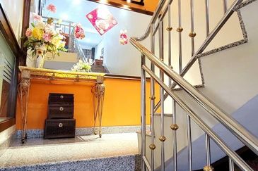 PULAU TIKUS SEMI-D SPACIOUS