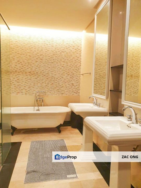 TANJUNG TOKONG QUAYSIDE CONDOMINIUM @ STRAITS QUAY FULLY FURNISHED, Penang, Tanjung Tokong