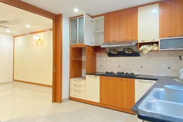 Jalan Pantai Aziz Ibrahim