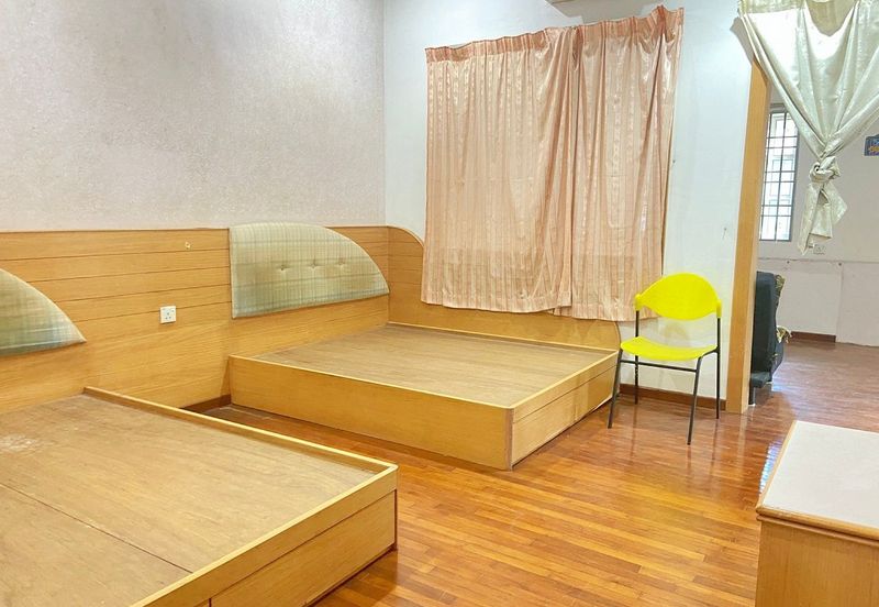 Jalan Pantai Aziz Ibrahim