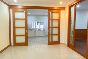 Jalan Pantai Aziz Ibrahim