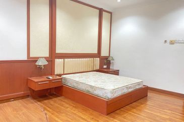 Jalan Pantai Aziz Ibrahim