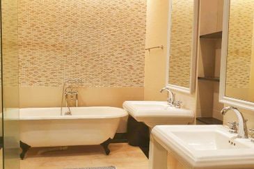 Quayside Seafront Resort Condominium