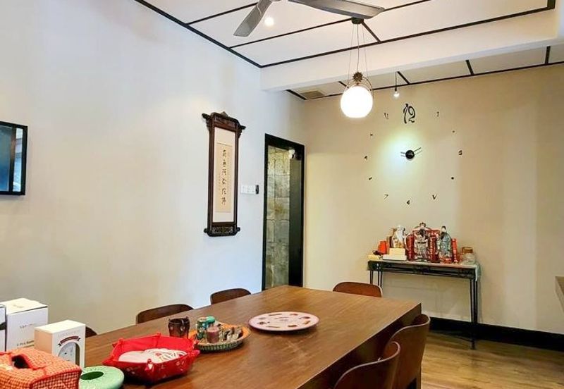 TANJUNG BUNGAH SEMI-DETACHED VILLA FEEL 