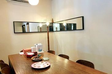 TANJUNG BUNGAH SEMI-DETACHED VILLA FEEL 