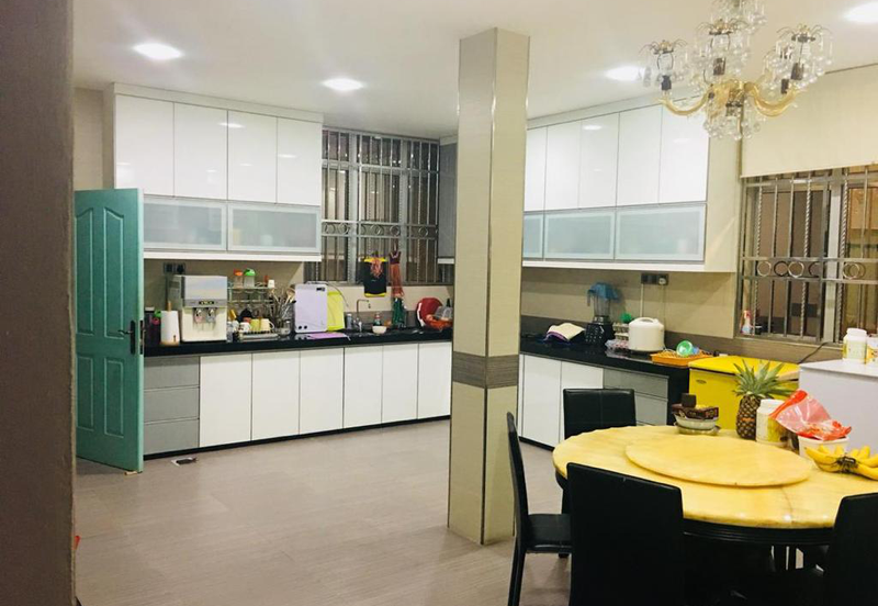 TANJUNG BUNGAH DOUBLE-STOREY SEMI-D 