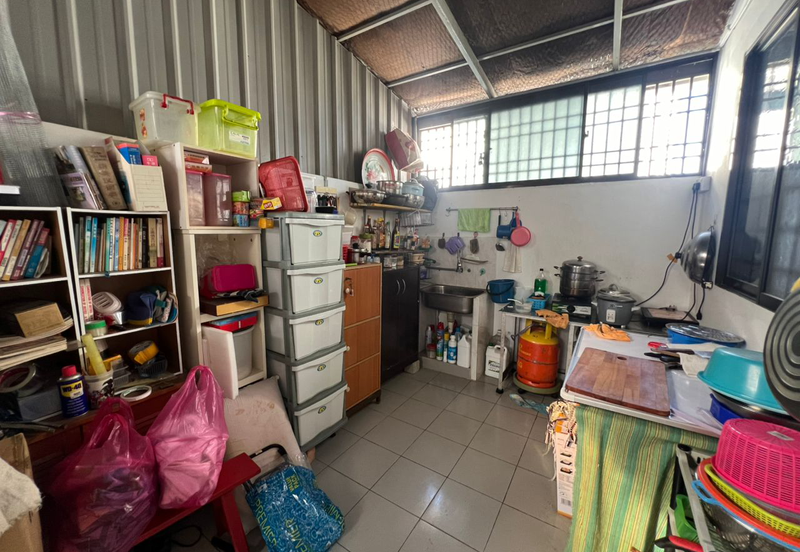 TANJUNG TOKONG, JALAN CHONG LYE HOCK SINGLE-STOREY SEMI-D 