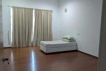 Lorong Lembah Permai 2