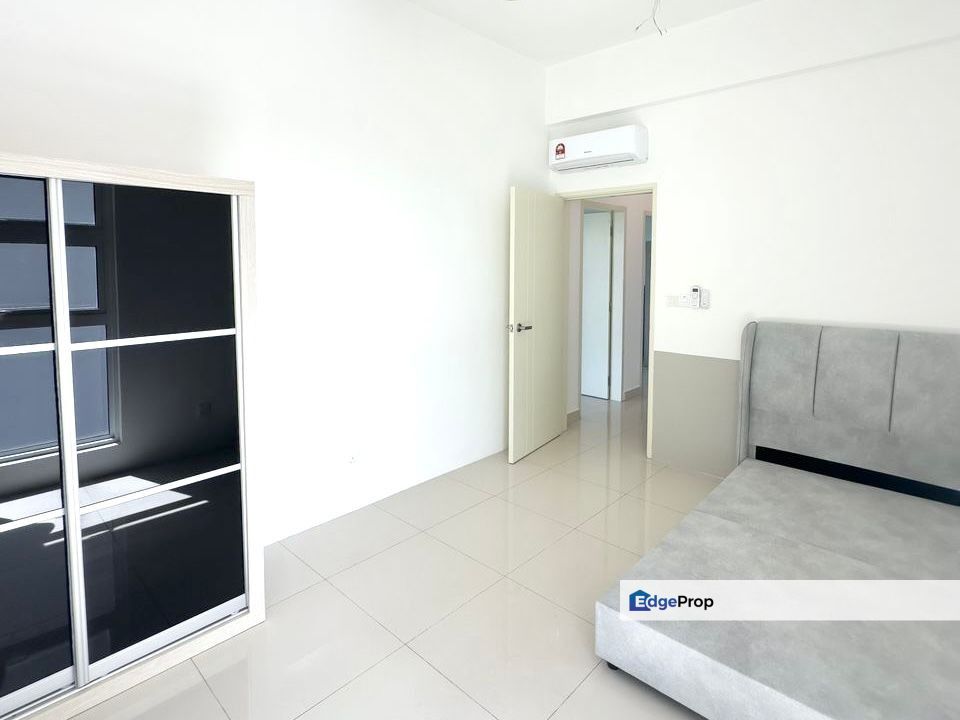 Orchard Ville Nice Reno Unit 2 Carpark Fully Furnish, Penang, Bayan Lepas