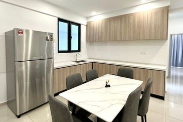 The Golden Triangle 2