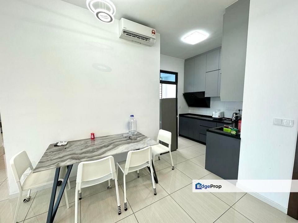 Q1 Nice Renovated Fully Furnish Ready to Move In 2 Cp Near Qb, Penang, Sungai Nibong