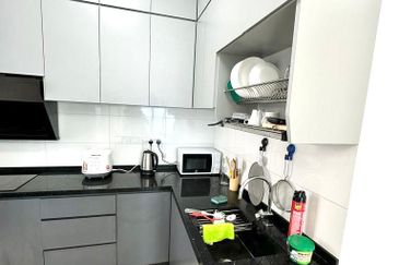 Queens Residences @ Queens Waterfront