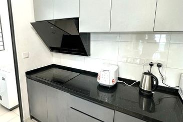 Queens Residences @ Queens Waterfront