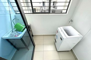 Queens Residences @ Queens Waterfront