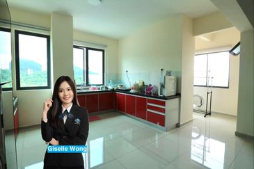 Cityview Freehold Pavillion Resort Teluk Kumbar Fully Renovate Furnish