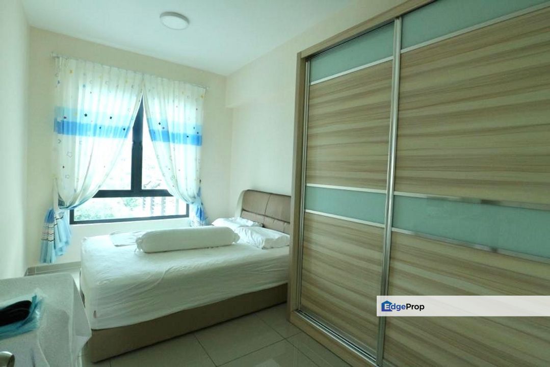 Cityview Freehold Pavillion Resort Teluk Kumbar Fully Renovate Furnish, Penang, Teluk Kumbar