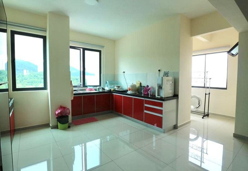 Cityview Freehold Pavillion Resort Teluk Kumbar Fully Renovate Furnish