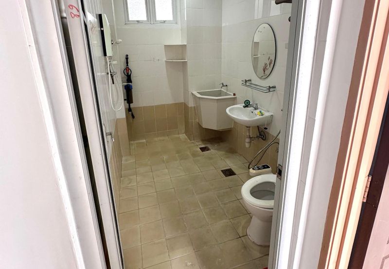 D'Piazza Condominium