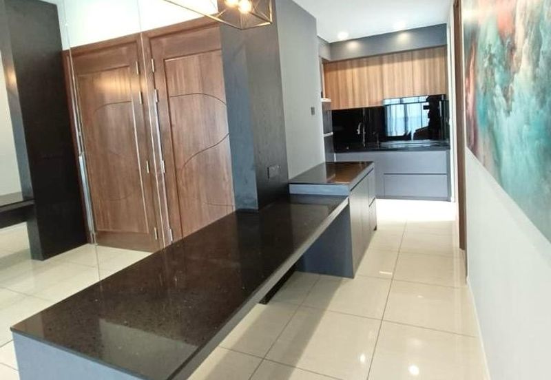 Queens Residences Q2