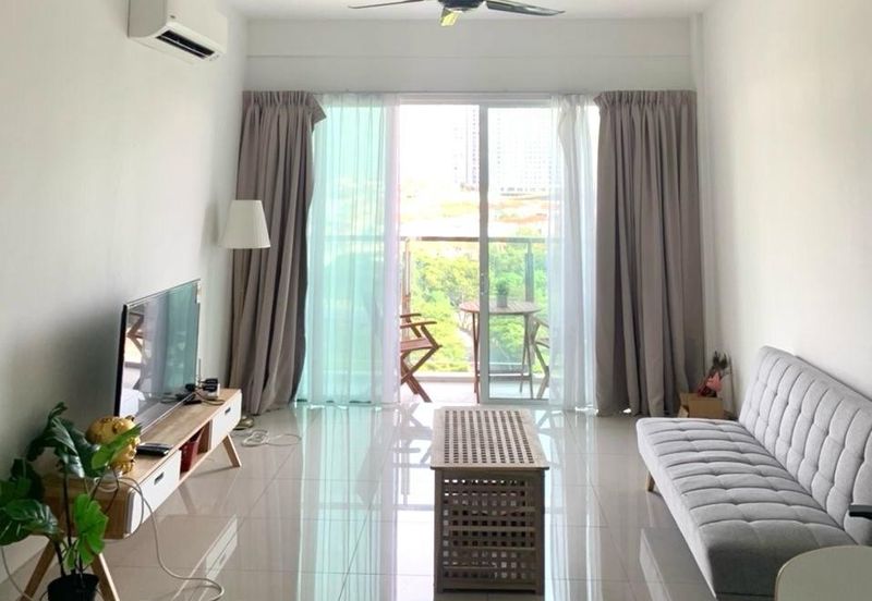 Queens Residences Q2