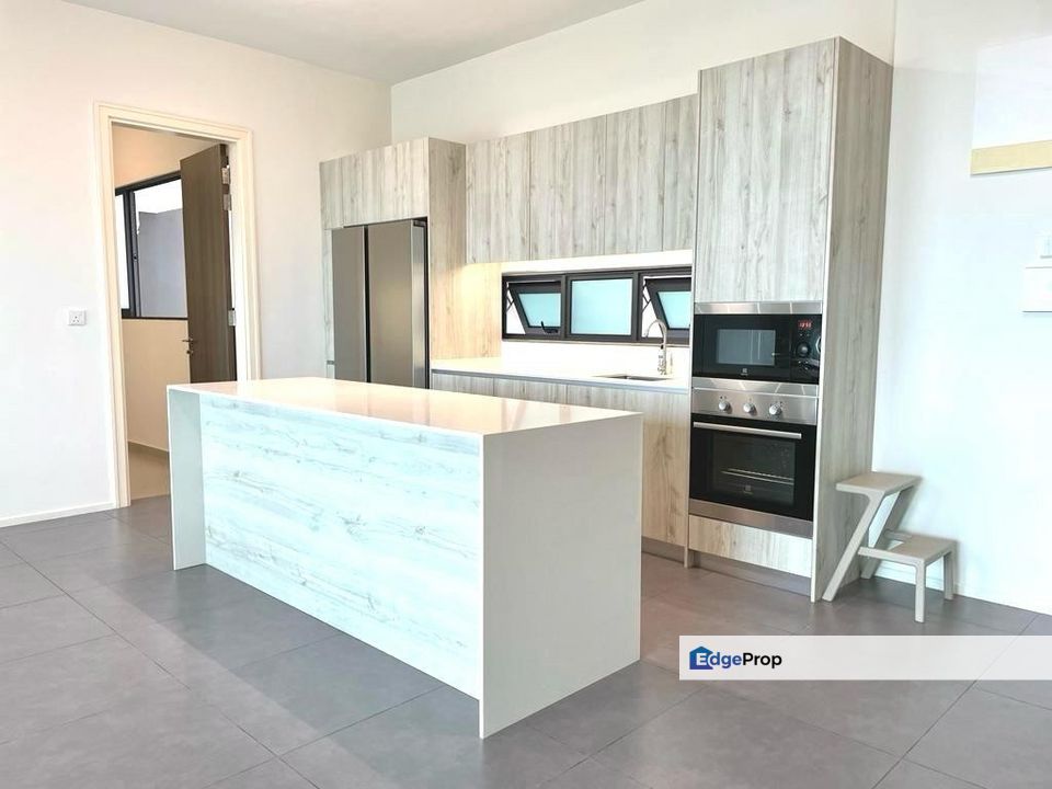 Cozy Middleton Seaview Penang Bridge Ready To Move In, Penang, Gelugor