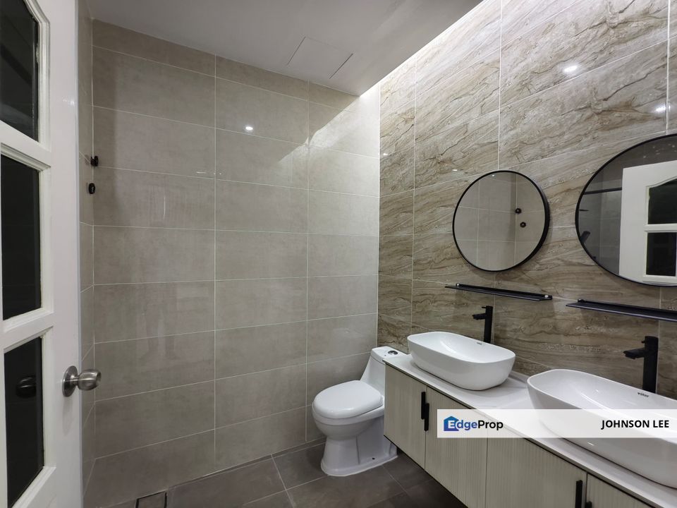 JB Town 4%ROI @ Stulang Laut Bungalow For Sale, Johor, Johor Bahru