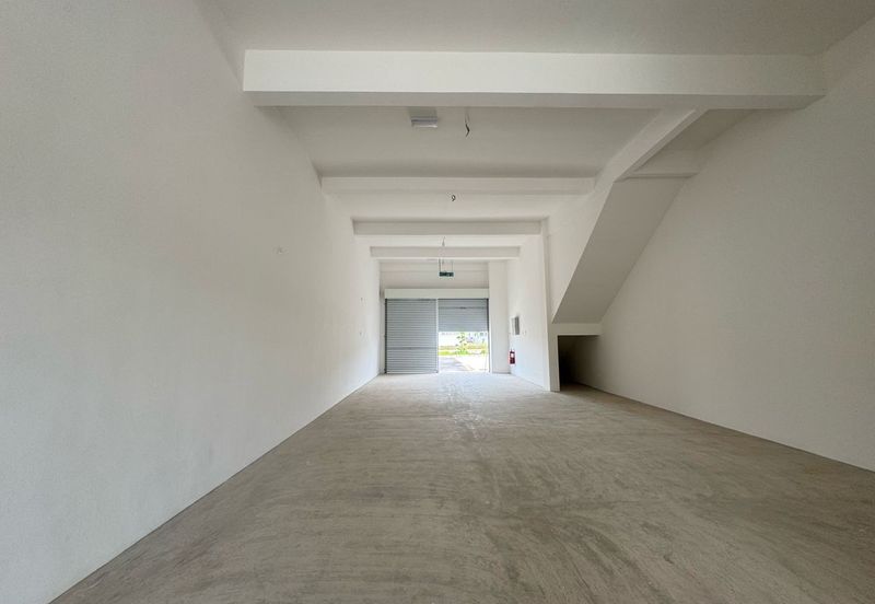 Kota Masai Tiong Nam @  Whole Block Double Storey shop For Rent