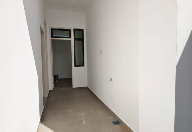 Austin Residence @Taman Mount Austin